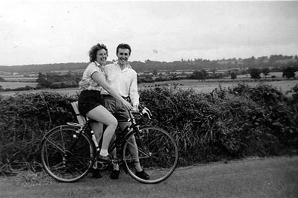 Margaret & Tony Rayment Easter 1958